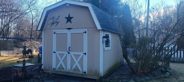 view of outbuilding