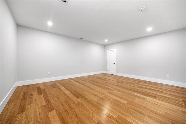 34 Otis Hill Rd, Hingham, MA 02043 - spare room featuring light wood-type flooring, recessed lighting, baseboards, and a smoke detector