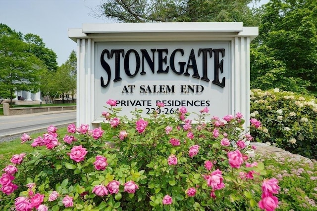 244 Salem End Rd, Framingham, MA 01702 - view of community / neighborhood sign