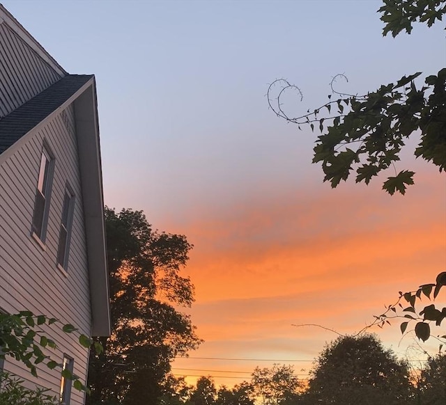 view of nature at dusk