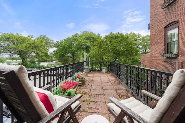 258-260 Beacon St Unit 4, Boston, MA 02116 - view of balcony