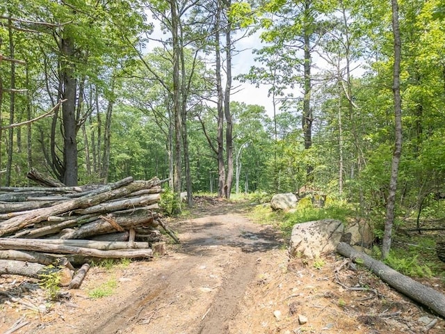 5-7 Secret Lake Rd, Phillipston, MA 01331