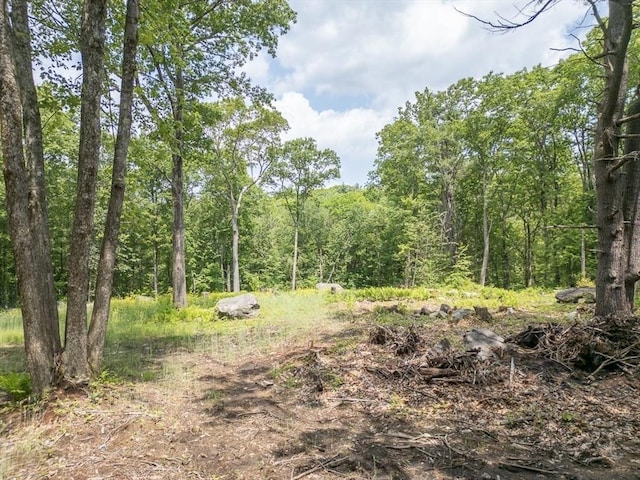 5-7 Secret Lake Rd, Phillipston, MA 01331