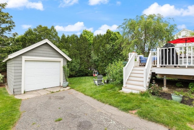 61 Howitt Rd, Boston, MA 02132 - detached garage with asphalt driveway