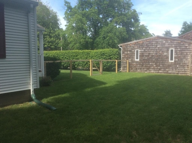 22 Smith St, Norton, MA 02766 - view of yard