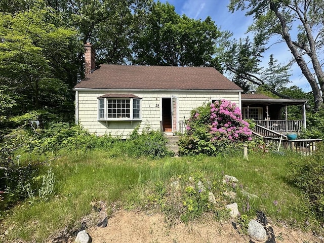 38 Conlyn Ave, Franklin, MA 02038 - view of front of home featuring a chimney
