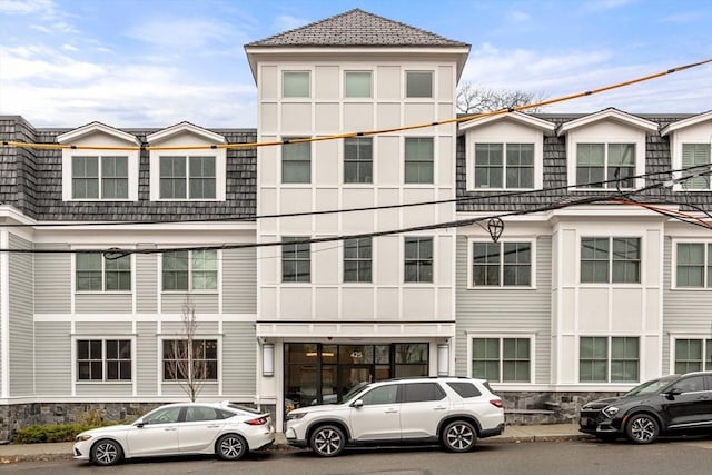 425 Lagrange St Unit 107, Boston, MA 02132 - view of front of property