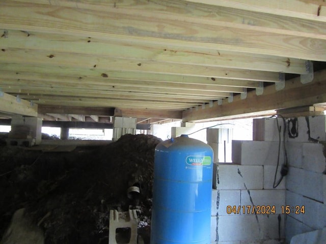 86 Ashfield Rd, Williamsburg, MA 01096 - interior space