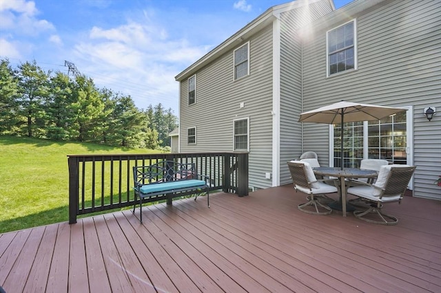 3 Spindletop Dr, Leominster, MA 01453 - deck with a lawn and outdoor dining area