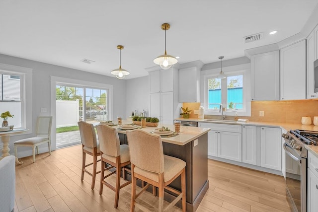 12 Hayes St Unit 1, Acushnet, MA 02743