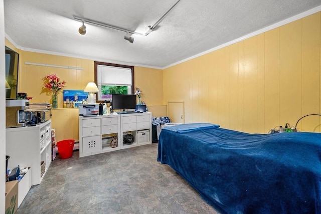 21 Wilhelmina Ave, Burlington, MA 01803 - bedroom featuring ornamental molding and a textured ceiling