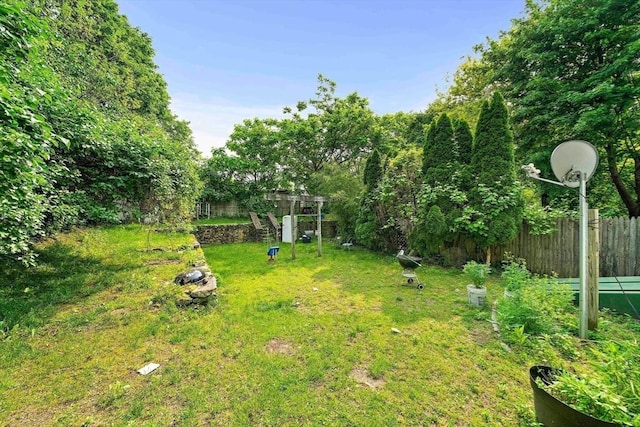 32-34 Lawn St, Attleboro, MA 02703 - view of yard