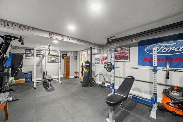 255 State St, Belchertown, MA 01007 - workout area with baseboards