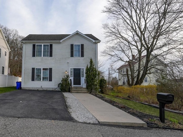 115 Arnold St, Fall River, MA 02724 - view of front of home featuring fence