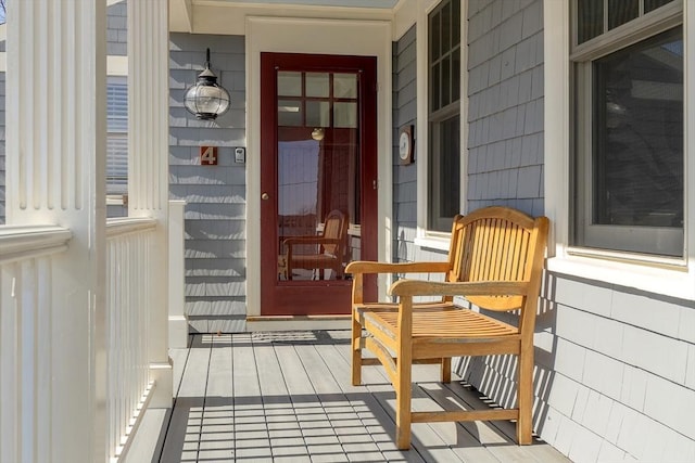 property entrance featuring covered porch