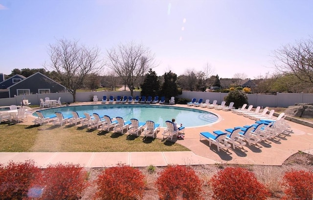 53 Chilton Ln Unit 53, Brewster, MA 02631 - community pool with a patio and a fenced backyard