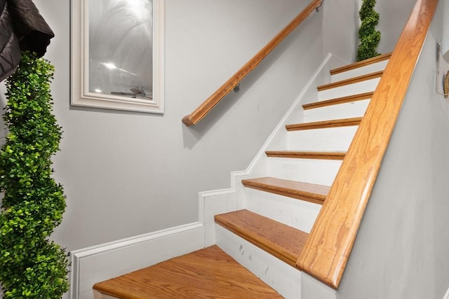 99 Lincoln St, Stoughton, MA 02072 - view of stairway