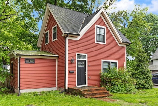 99 Lincoln St, Stoughton, MA 02072 - view of front facade featuring a front lawn