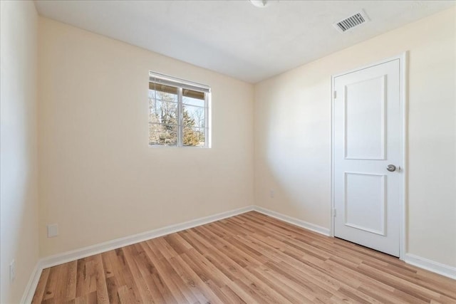 empty room featuring light hardwood / wood-style flooring