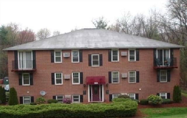 view of building exterior