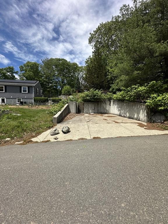 7 Wilbur Ct, Saugus, MA 01906 - view of front of home