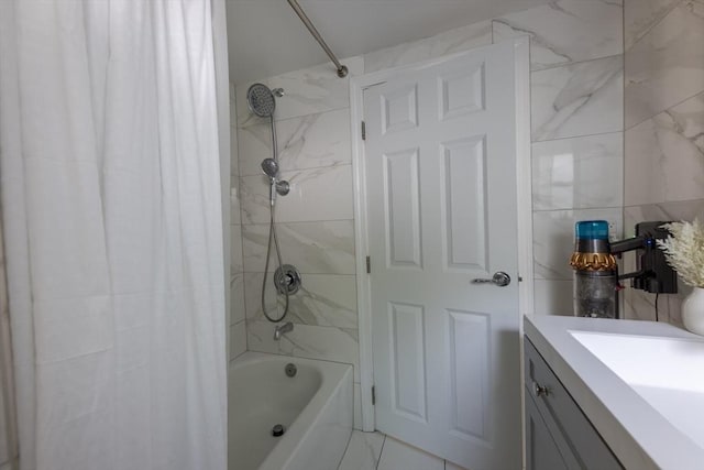 400 Loomis St, Westfield, MA 01085 - full bathroom with shower / bath combo and vanity