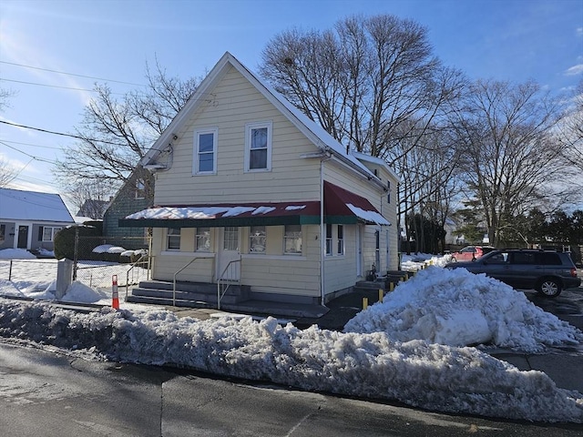 view of front of home