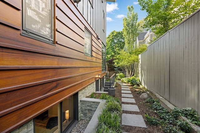 137 Walden St Unit 137, Cambridge, MA 02140 - view of side of property