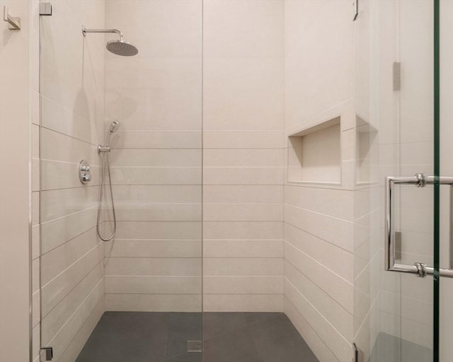 95 Blake St, Newton, MA 02460 - bathroom featuring a tile shower