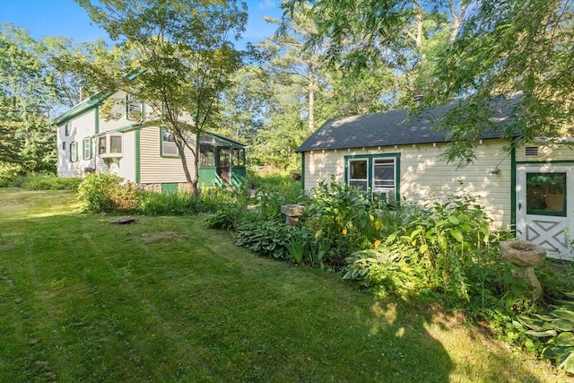 11 Hickory St, Gloucester, MA 01930 - view of green lawn