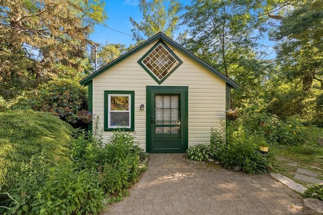 11 Hickory St, Gloucester, MA 01930 - view of outdoor structure