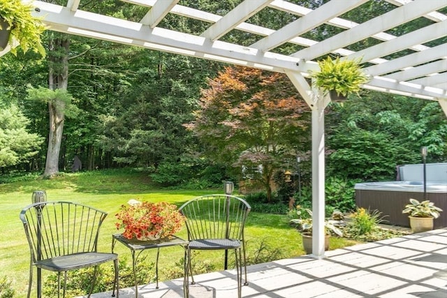 188 Main St, Wilbraham, MA 01095 - unfurnished sunroom with a hot tub