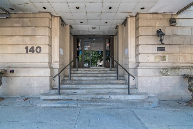 140 Chestnut St Unit 606, Springfield, MA 01103 - view of exterior entry