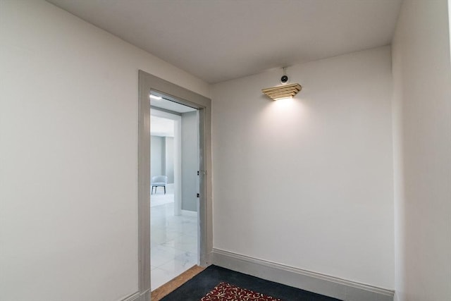140 Chestnut St Unit 606, Springfield, MA 01103 - hall with baseboards