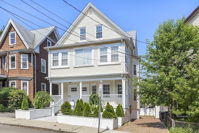 view of front of house featuring covered porch