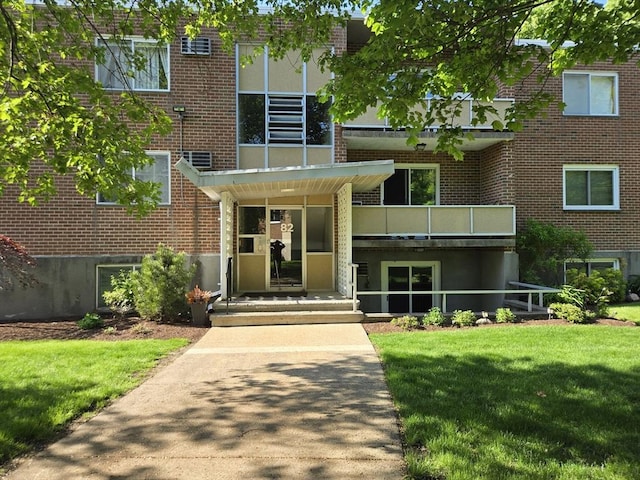 82 Lionel Ave Unit B, Waltham, MA 02452 - view of property