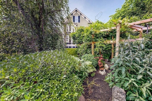 239 Arlington St, Acton, MA 01720 - view of yard
