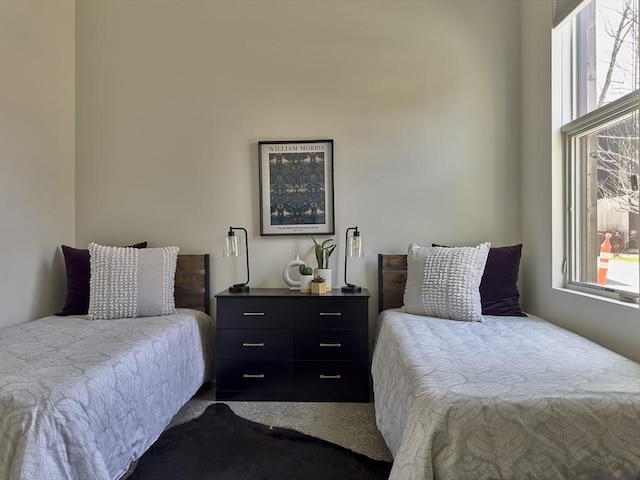 bedroom with carpet flooring