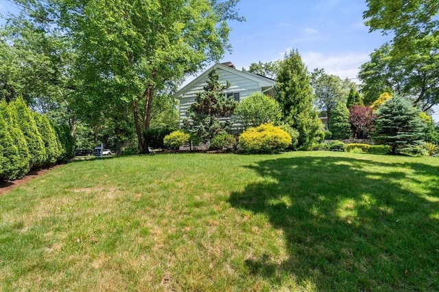 57 Glenham St, Boston, MA 02132 - view of green lawn