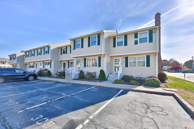 Listing photo 3 for 307 Ocean Mdws Unit 307, Fairhaven MA 02719