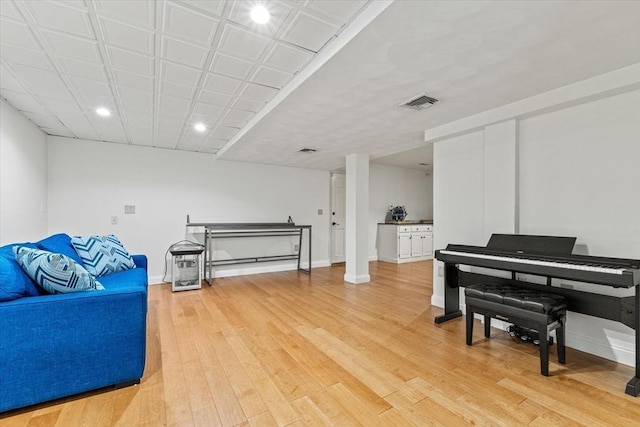 11 Ashford Ln, Andover, MA 01810 - sitting room featuring recessed lighting and light wood-style flooring