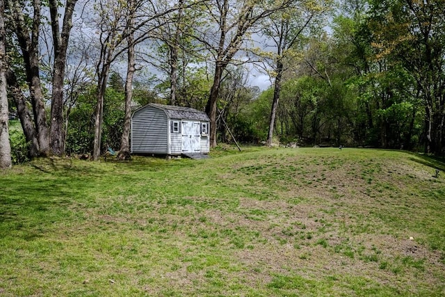 342 Townsend Rd, Groton, MA 01450 - view of green lawn