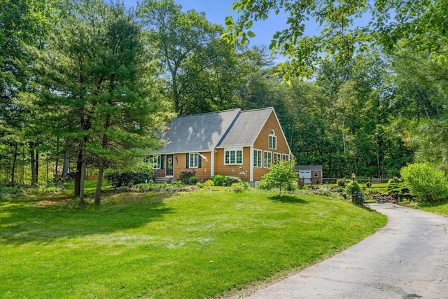 115 Depot, Boxford, MA 01921 - view of front of house featuring a front yard