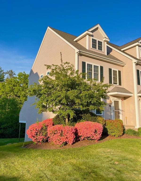 20 Copper Lantern Ln Unit 20, Carver, MA 02330 - view of side of property with a yard