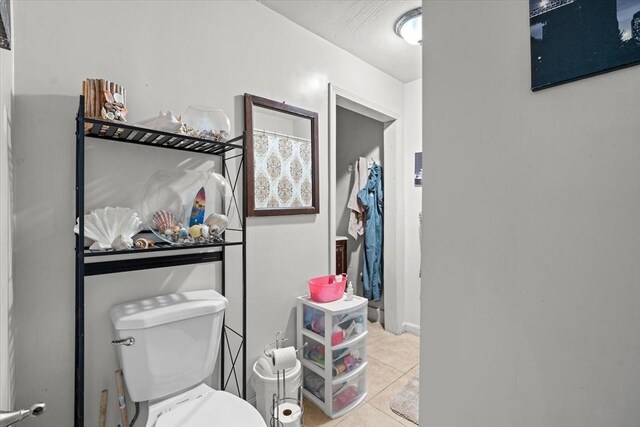 15 Russell St, Worcester, MA 01609 - bathroom featuring toilet, tile patterned floors, and baseboards