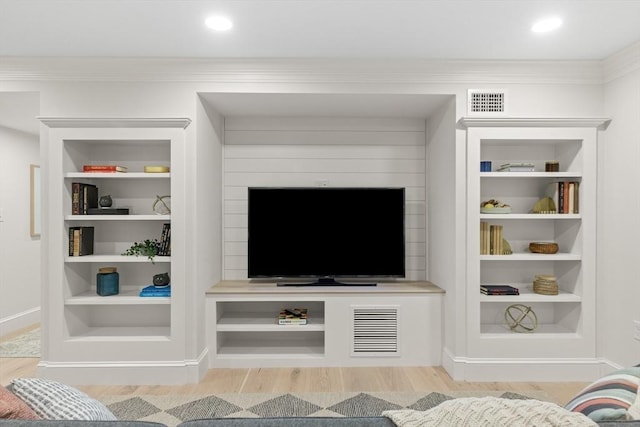 36 Broadway Unit 0, Rockport, MA 01966 - detailed view of wood finished floors, ornamental molding, and built in features