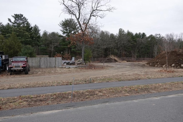 Listing photo 2 for LOT2 Fitzpatrick Ln, Billerica MA 01862