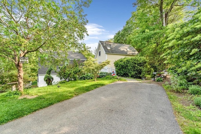 2 Clover Hill Rd, Acton, MA 01720 - view of front of home featuring driveway and a front lawn
