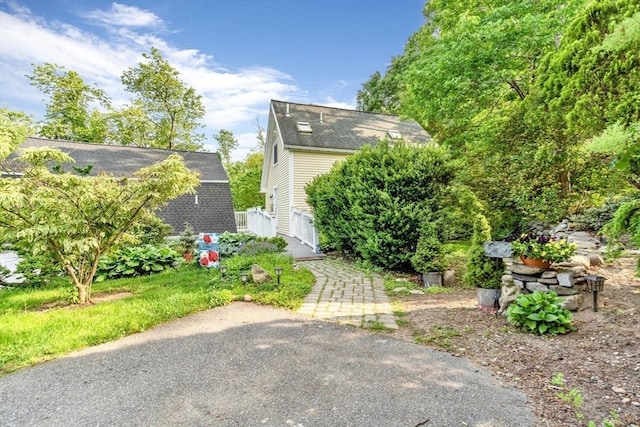 2 Clover Hill Rd, Acton, MA 01720 - view of front facade
