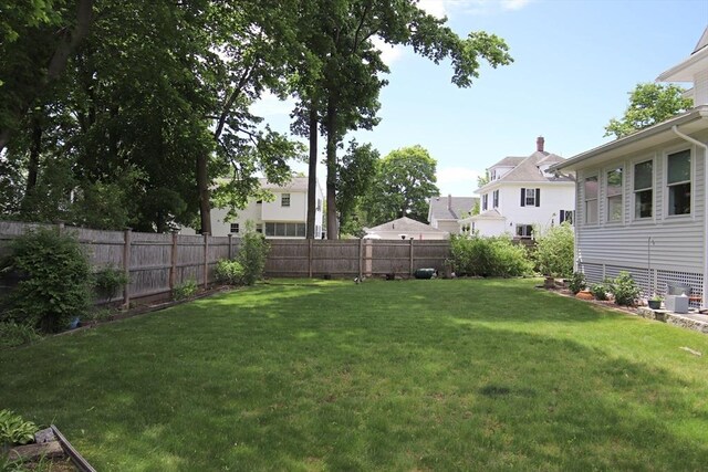 27 Summer St, Saugus, MA 01906 - view of yard